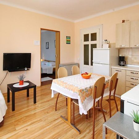 Apartment Kalcic Baška Extérieur photo