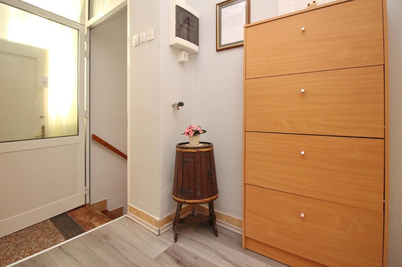 Apartment Kalcic Baška Extérieur photo